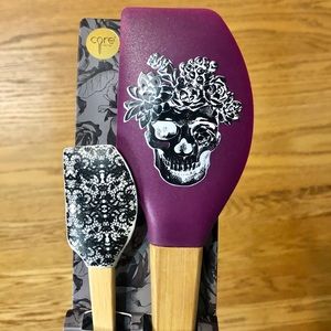 SKULL ”HONOR THE DEAD” 2 PIECE SPATULA SET PERFECT FOR HALLOWEEN (NWT)
